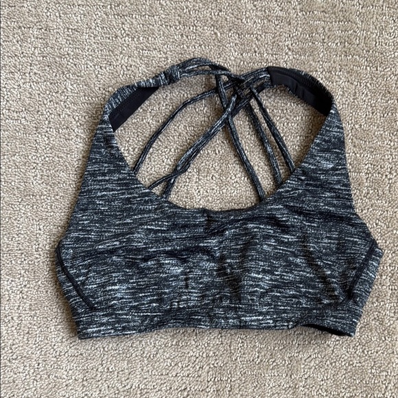 Victoria's Secret Other - Victoria’s Secret Sport Strappy Sports Bra